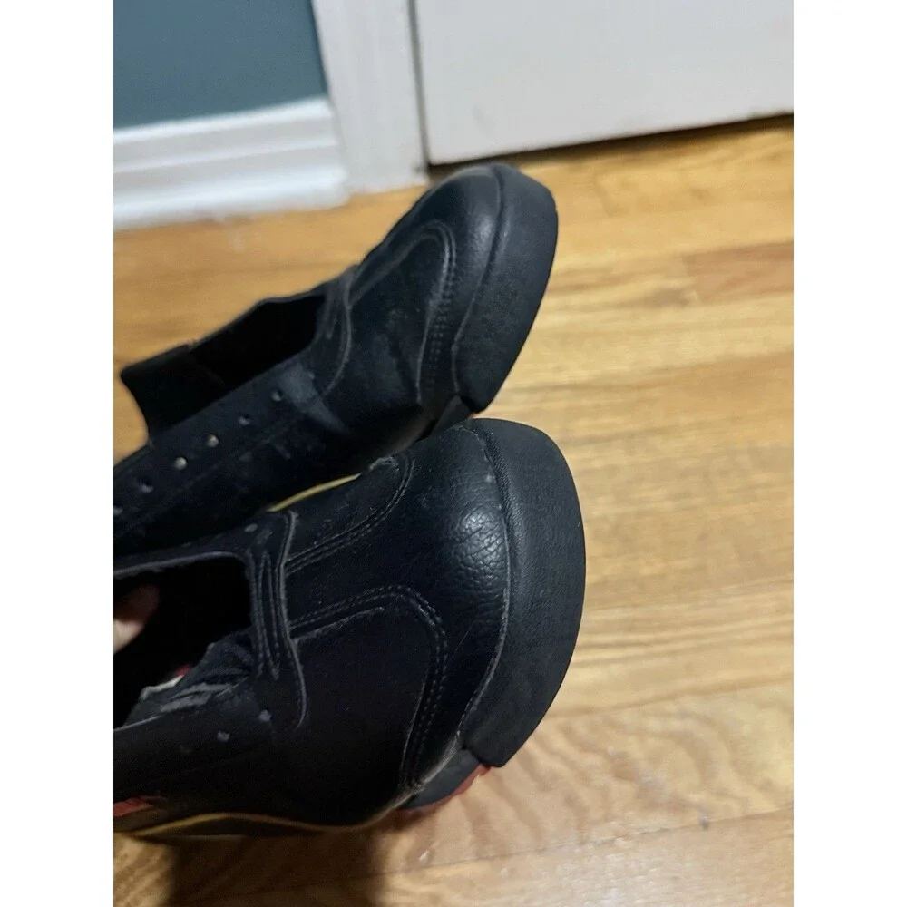 PUMA Roma Men’s Low Top Sneakers Black/Gold Solid Rubber Outsole Size 10.5